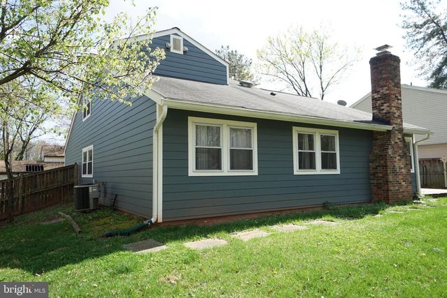 322 SUGARLAND RUN DR, Sterling, VA 20164