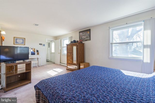 4514 KINGSLEY RD, Woodbridge, VA 22193
