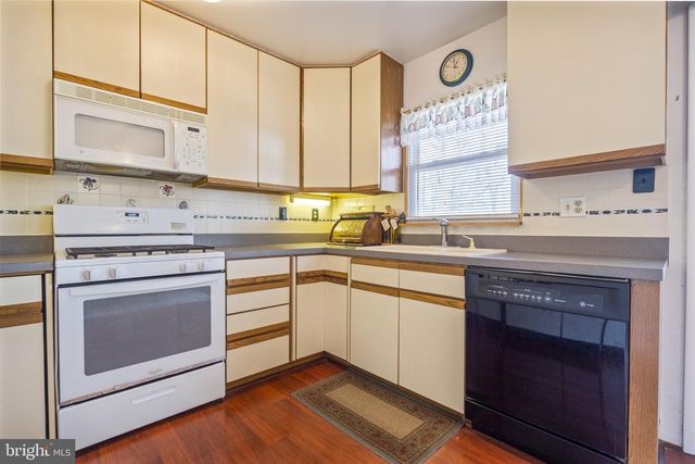 4514 KINGSLEY RD, Woodbridge, VA 22193