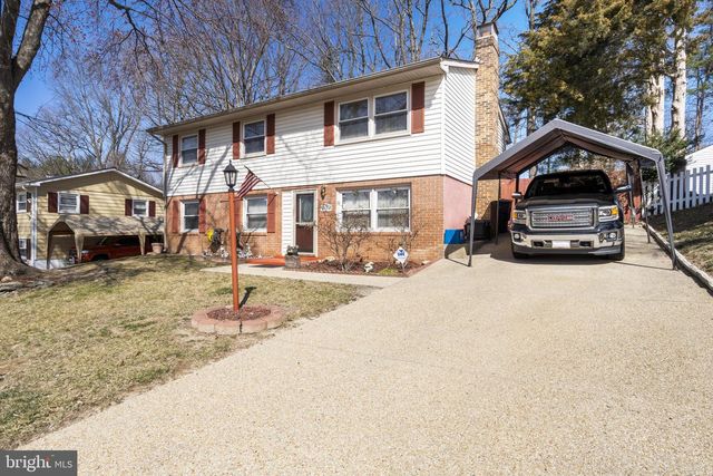 4514 KINGSLEY RD, Woodbridge, VA 22193