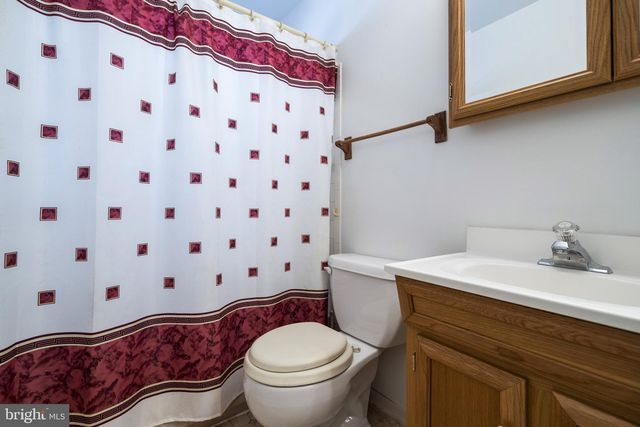 4514 KINGSLEY RD, Woodbridge, VA 22193
