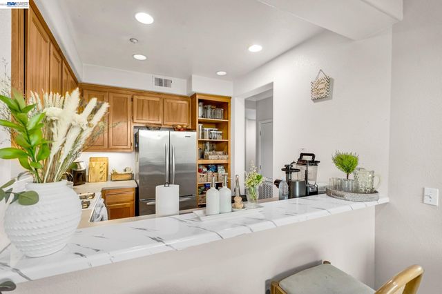 1473 Tucker St 12, Oakland, CA 94603