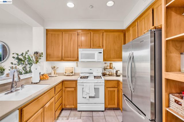 1473 Tucker St 12, Oakland, CA 94603