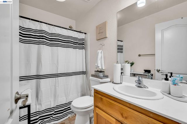 1473 Tucker St 12, Oakland, CA 94603