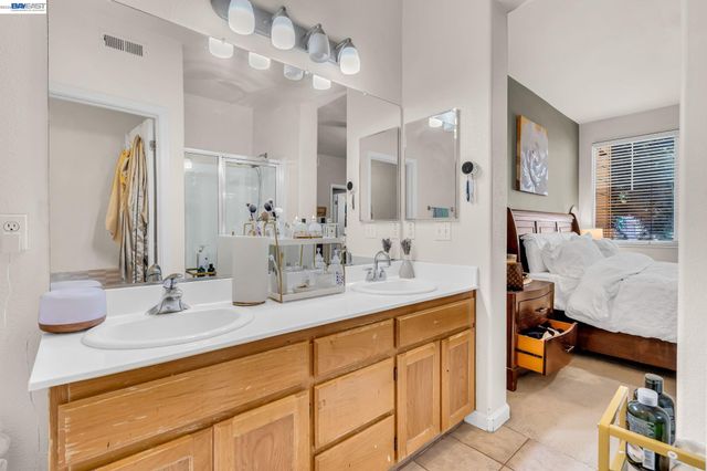 1473 Tucker St 12, Oakland, CA 94603