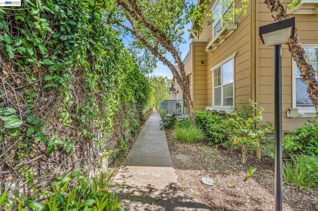 1473 Tucker St 12, Oakland, CA 94603