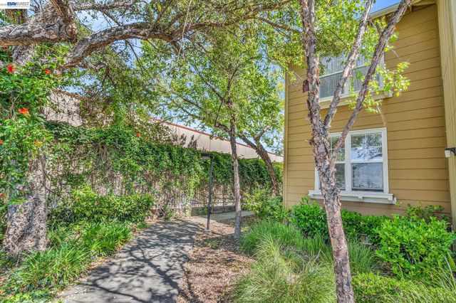 1473 Tucker St 12, Oakland, CA 94603