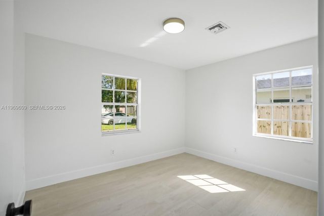 9912 SW 196th St, Cutler Bay, FL 33157