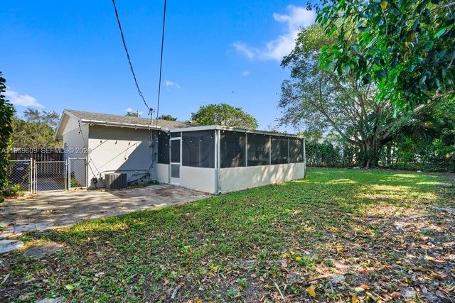 9912 SW 196th St, Cutler Bay, FL 33157