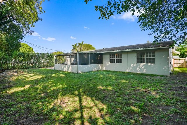 9912 SW 196th St, Cutler Bay, FL 33157