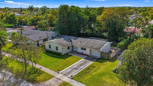 9912 SW 196th St, Cutler Bay, FL 33157