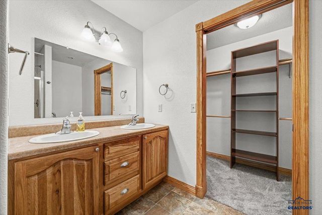 842 HARVARD ST, Spearfish, SD 57783