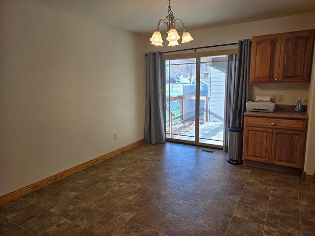 842 HARVARD ST, Spearfish, SD 57783