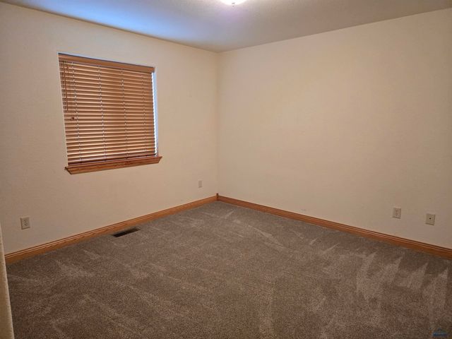 842 HARVARD ST, Spearfish, SD 57783