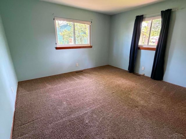 3 Orchard Court, Essexville, MI 48732