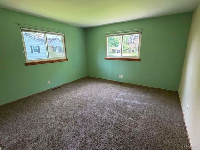 3 Orchard Court, Essexville, MI 48732