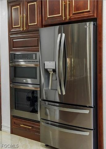 3600 NE 8th PL, Cape Coral, FL 33909