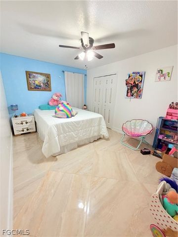 3600 NE 8th PL, Cape Coral, FL 33909