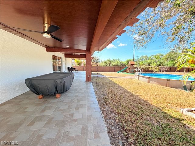 3600 NE 8th PL, Cape Coral, FL 33909