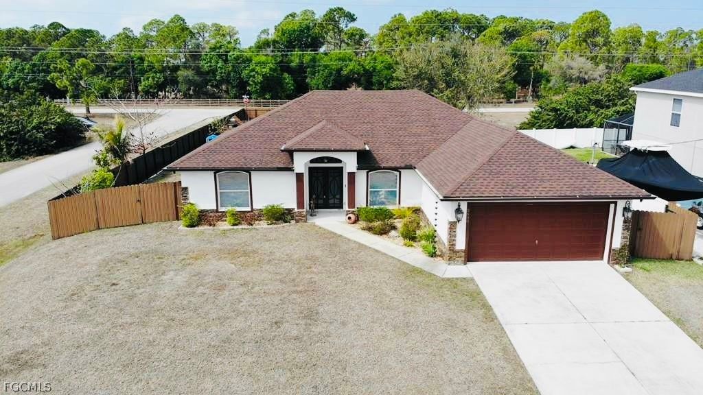 3600 NE 8th PL, Cape Coral, FL 33909