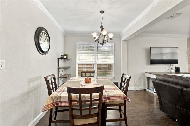 632 Montgomery Drive, Lake Dallas, TX 75065