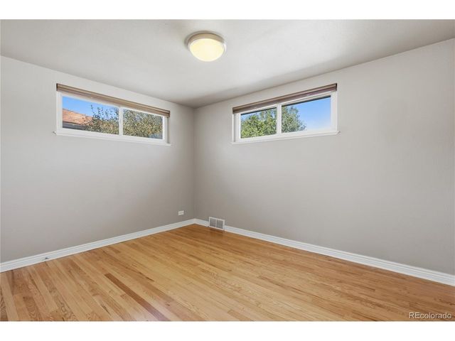 2870 Newport St, Denver, CO 80207