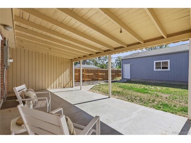 2870 Newport St, Denver, CO 80207