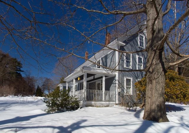 598 Bay Road, Hamilton, MA 01982