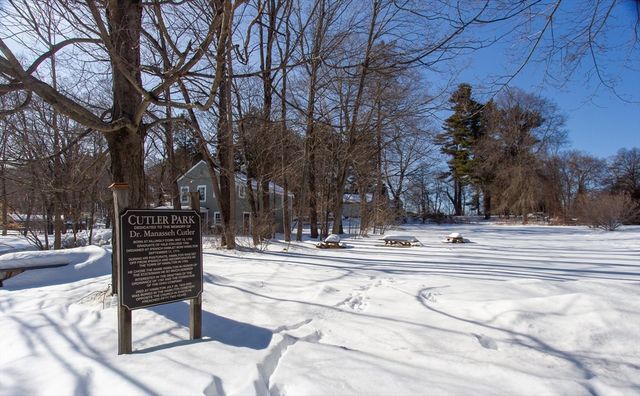 598 Bay Road, Hamilton, MA 01982