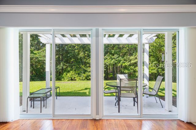 8 French Garden Ln, Bluffton, SC 29909