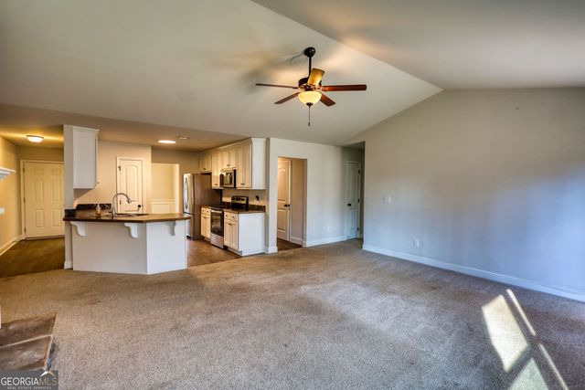 151 Rolling Woods Lane, Hull, GA 30646