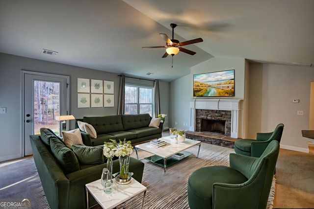 151 Rolling Woods Lane, Hull, GA 30646