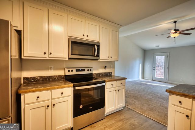 151 Rolling Woods Lane, Hull, GA 30646