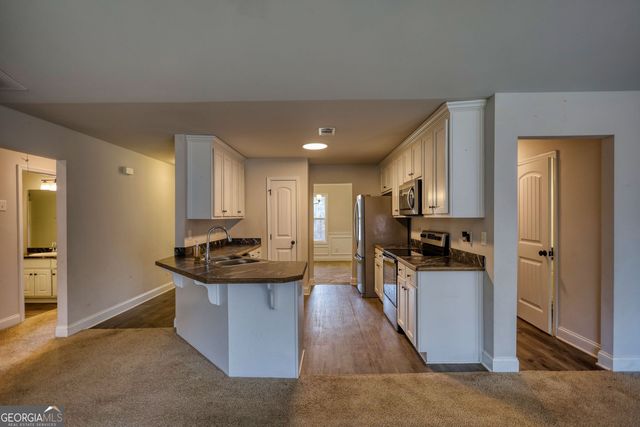 151 Rolling Woods Lane, Hull, GA 30646