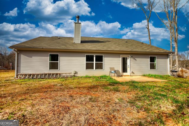 151 Rolling Woods Lane, Hull, GA 30646