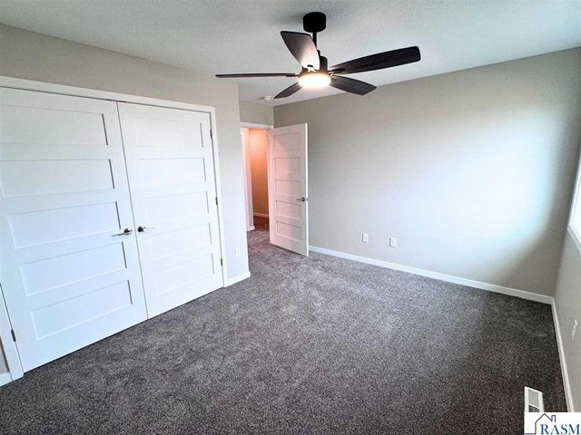 3206 Scotch Lane, Mankato, MN 56001