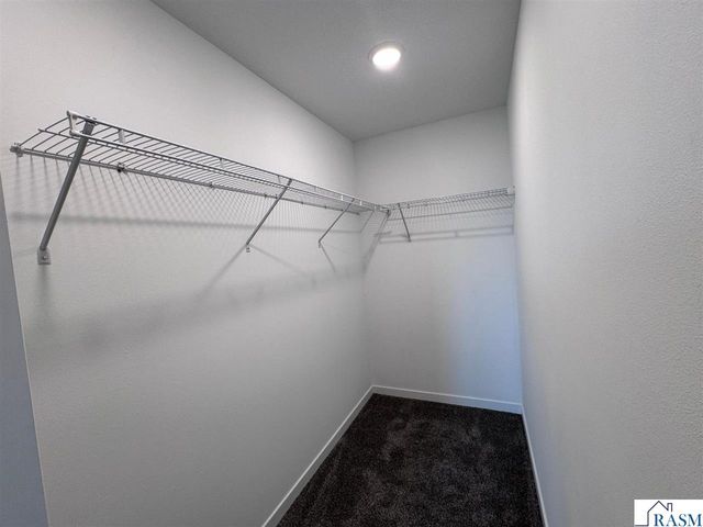 3206 Scotch Lane, Mankato, MN 56001