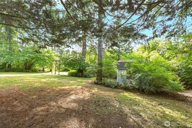 6909 43rd Loop SE, Lacey, WA 98503