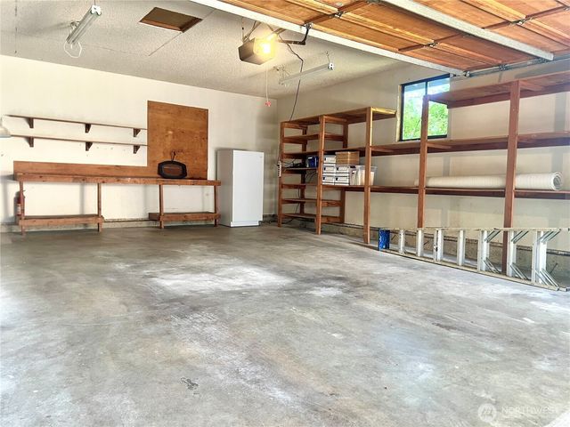 6909 43rd Loop SE, Lacey, WA 98503