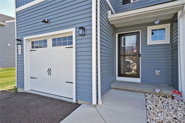 117 South Drive, West Seneca, NY 14218