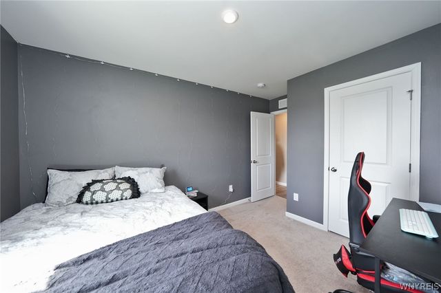 117 South Drive, West Seneca, NY 14218