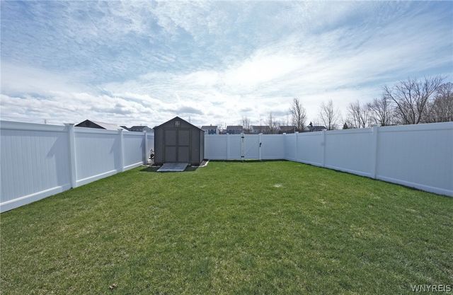 117 South Drive, West Seneca, NY 14218