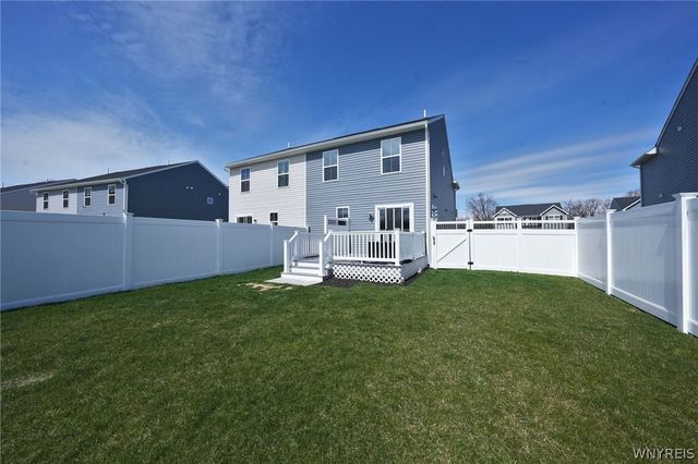 117 South Drive, West Seneca, NY 14218