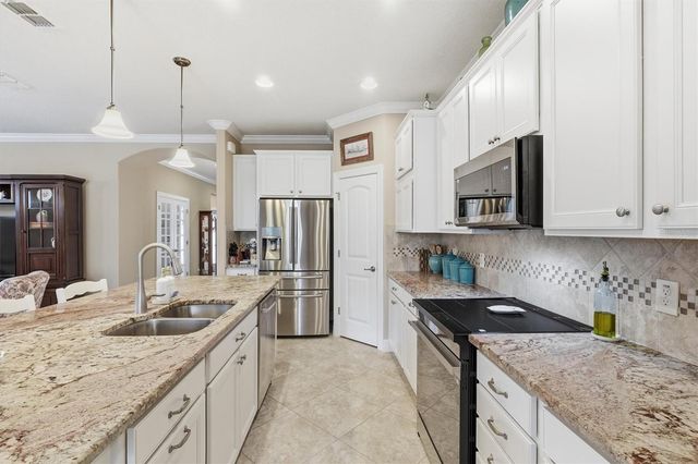 9641 SW 76TH PLACE ROAD, Ocala, FL 34481