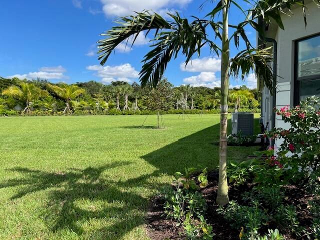 9741 Spruce Woods Drive, Boynton Beach, FL 33473