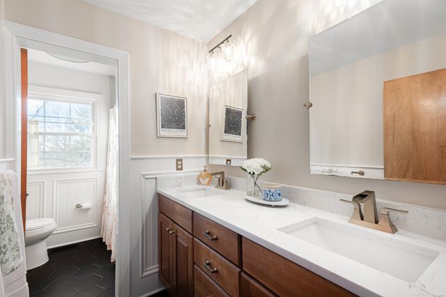 9576 Mullens Rd, Arrington, TN 37014