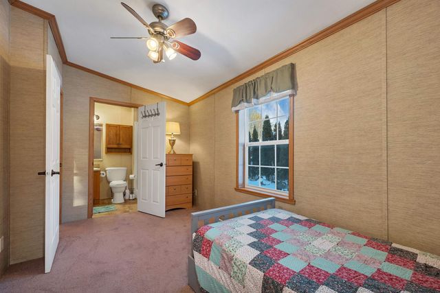 9 Slate Run, North Hampton, NH 03862