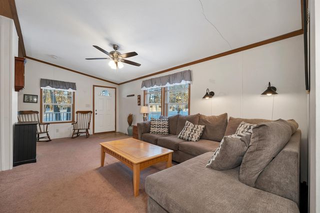 9 Slate Run, North Hampton, NH 03862