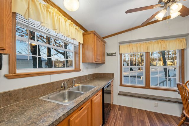 9 Slate Run, North Hampton, NH 03862