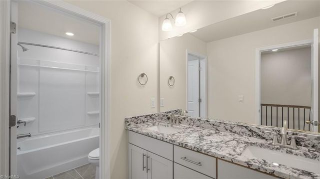 113 Harbor Hill Boulevard, Jamestown, NC 27282